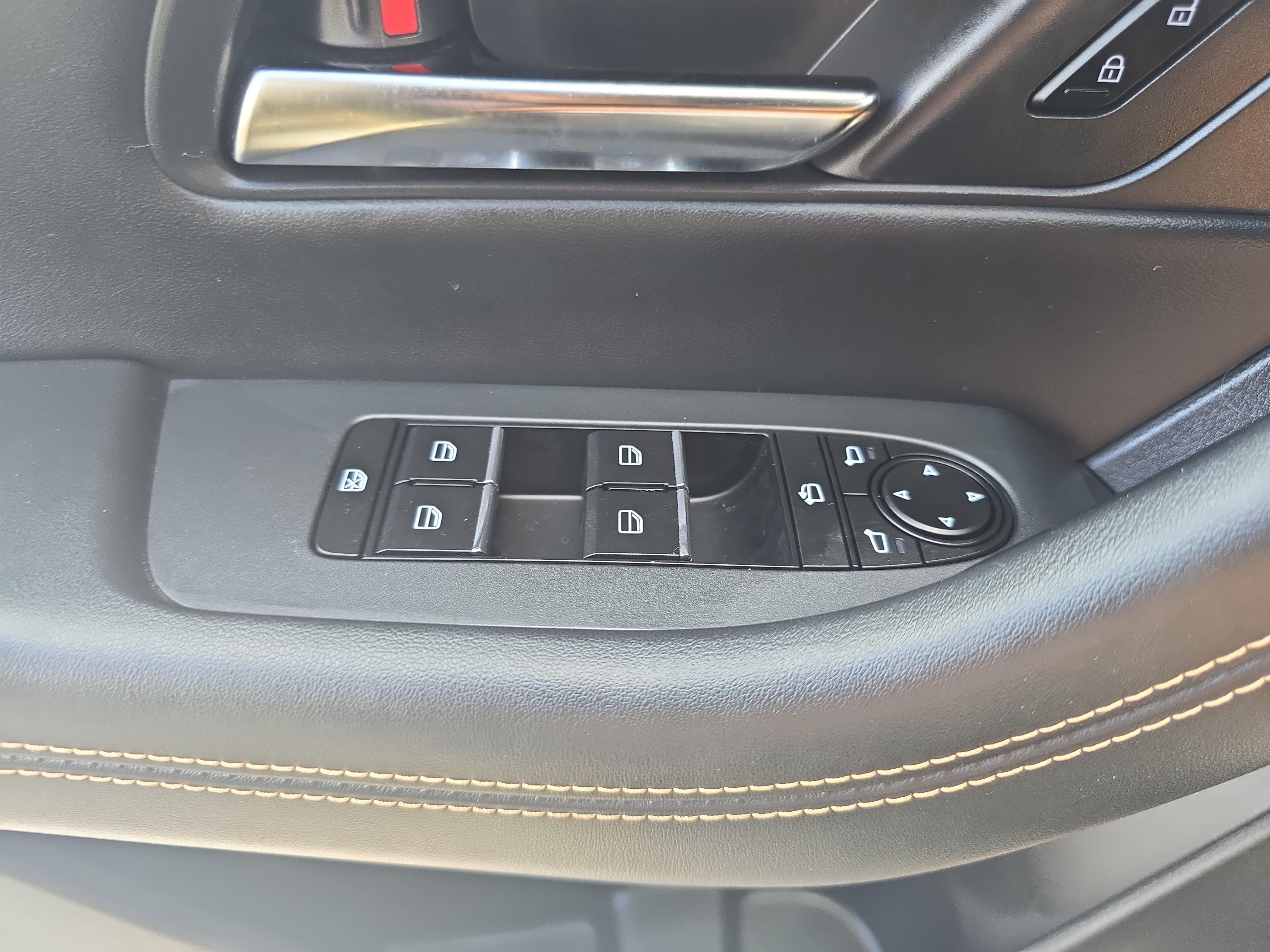 Used 2025 MAZDA CX-70 3.3 Turbo S w/ Premium Package AWD/4WD image 27