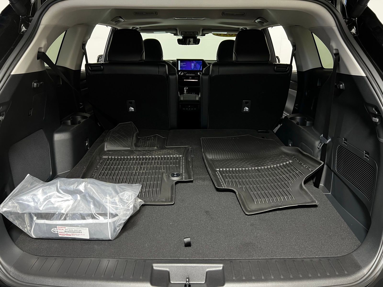 Certified 2026 Toyota Highlander Limited image 30