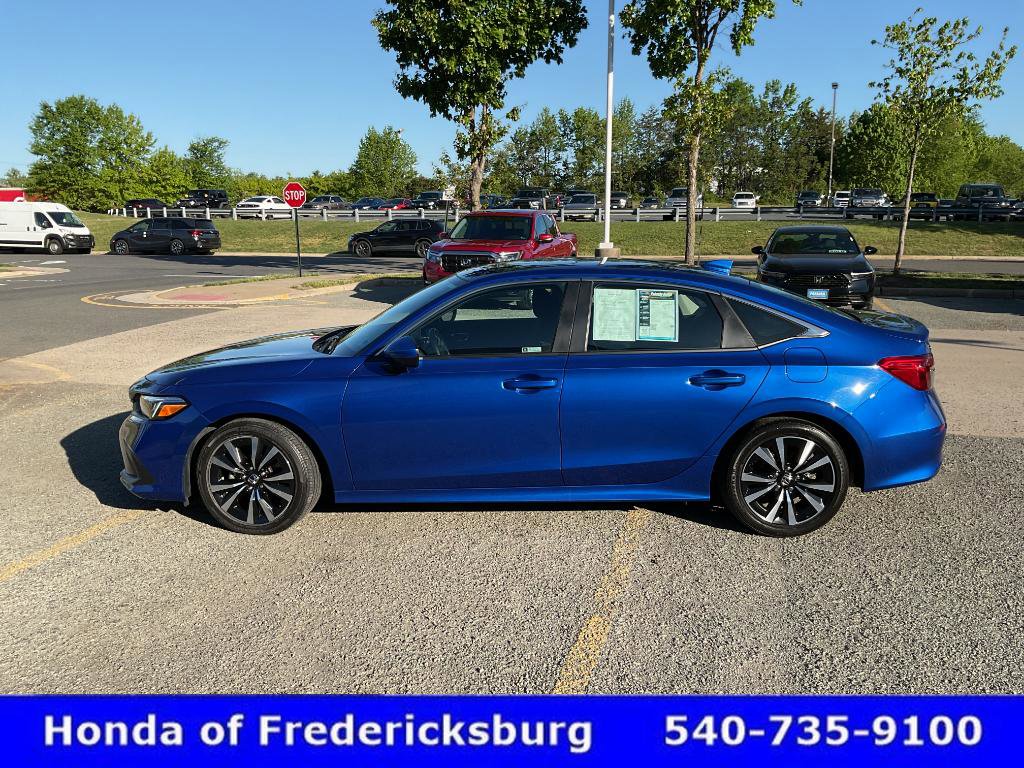 Used 2022 Honda Civic EX image 3