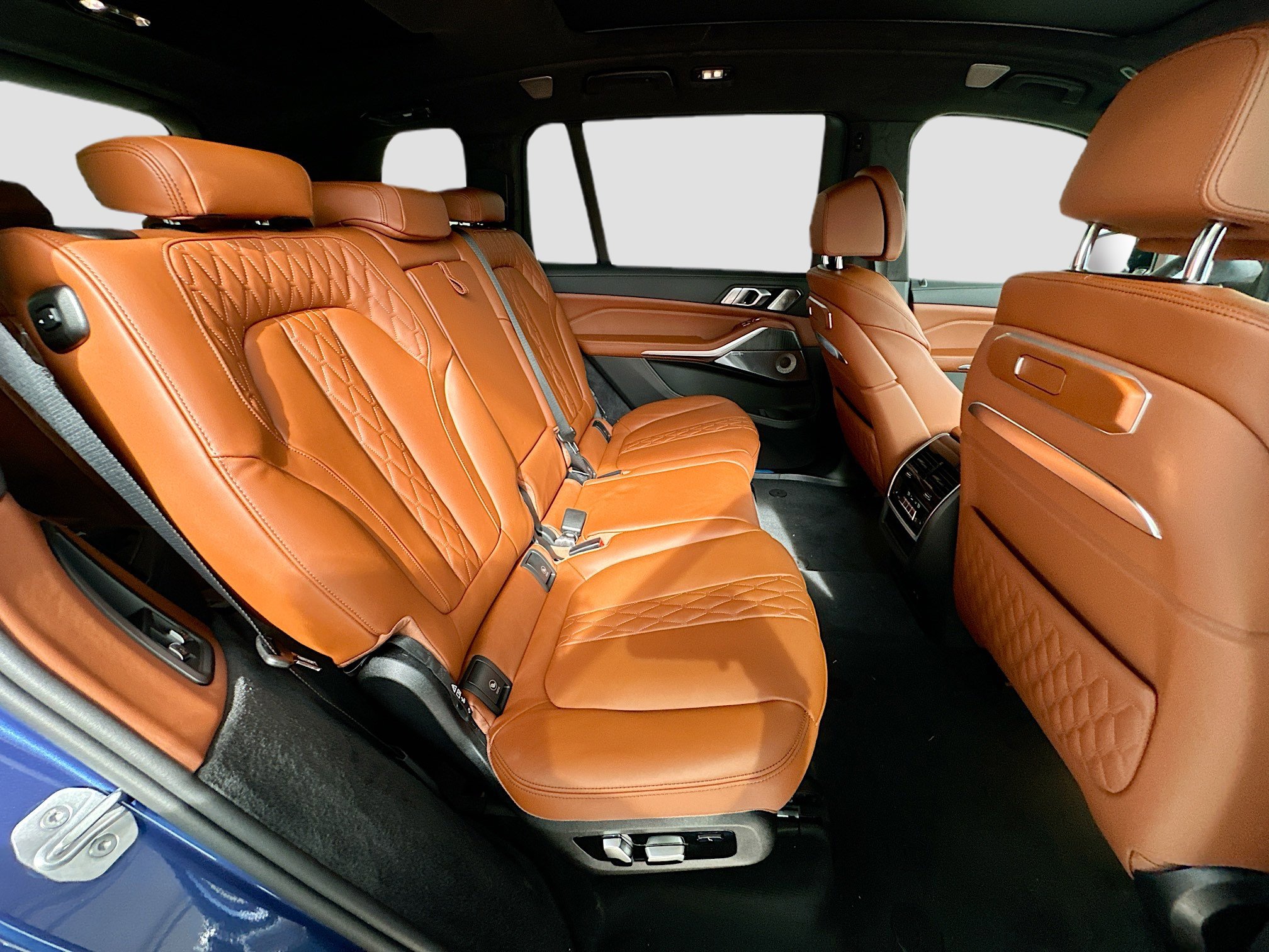 New 2026 BMW ALPINA XB7 AWD/4WD image 22