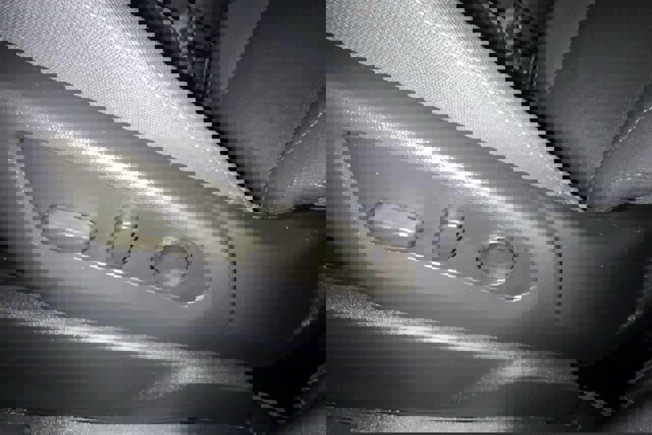 Used 2024 Chevrolet Silverado 2500 Custom w/ Custom Convenience Package image 13