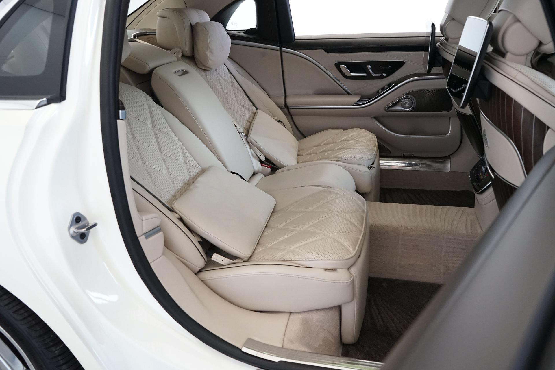 Used 2022 Mercedes-Benz Maybach S 580 4MATIC image 21