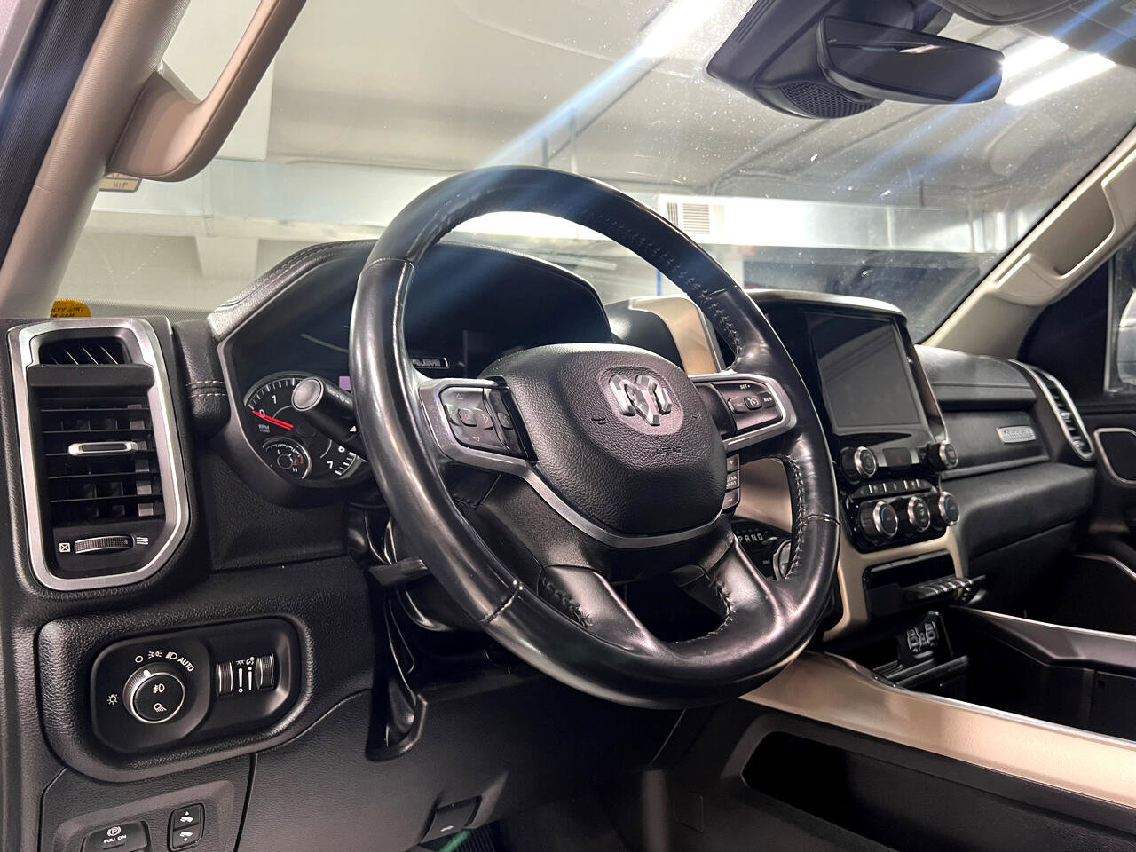 Used 2022 RAM 1500 Laramie image 33
