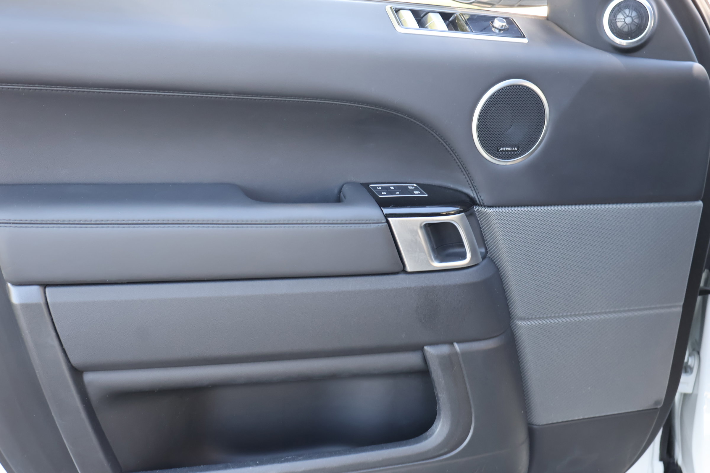 Used 2021 Land Rover Range Rover Sport HSE Dynamic image 15