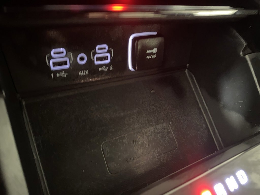 Used 2023 Jeep Grand Cherokee L Laredo image 24