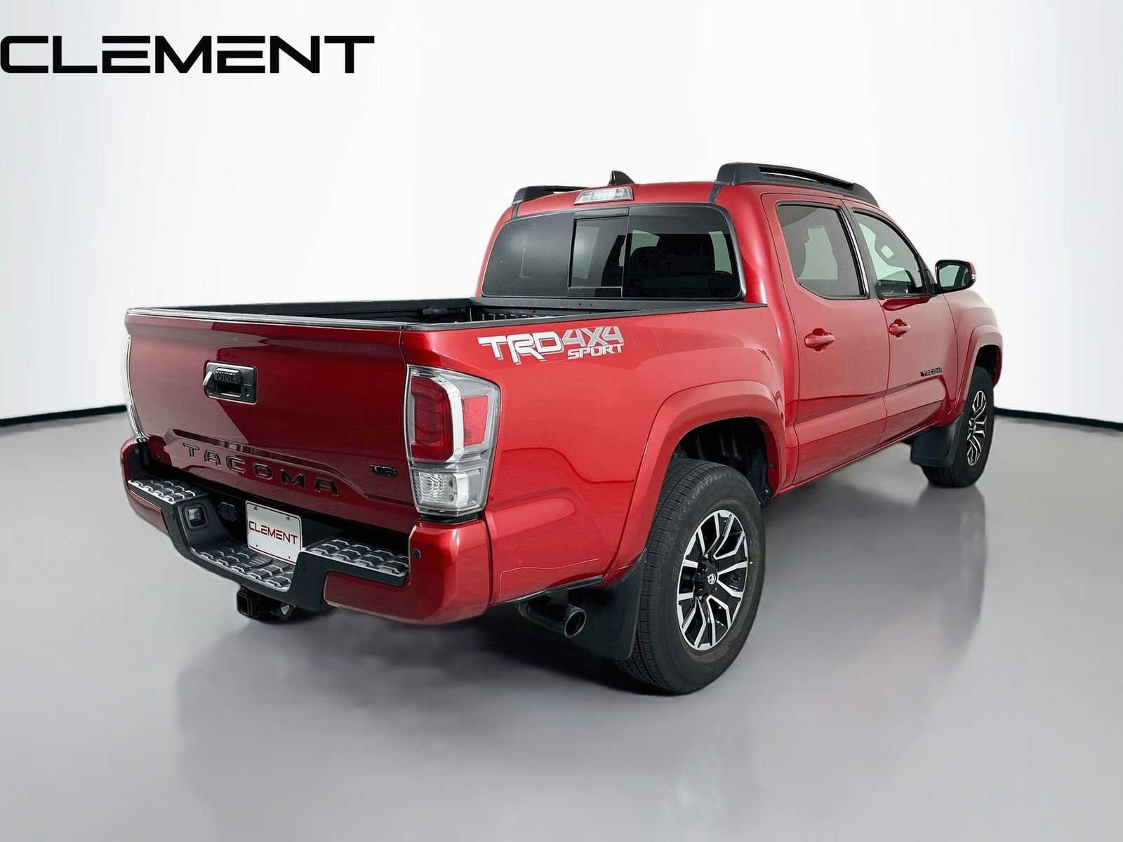 Used 2022 Toyota Tacoma TRD Sport AWD/4WD image 7