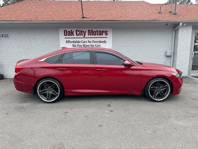 Used 2020 Honda Accord Sport image 4