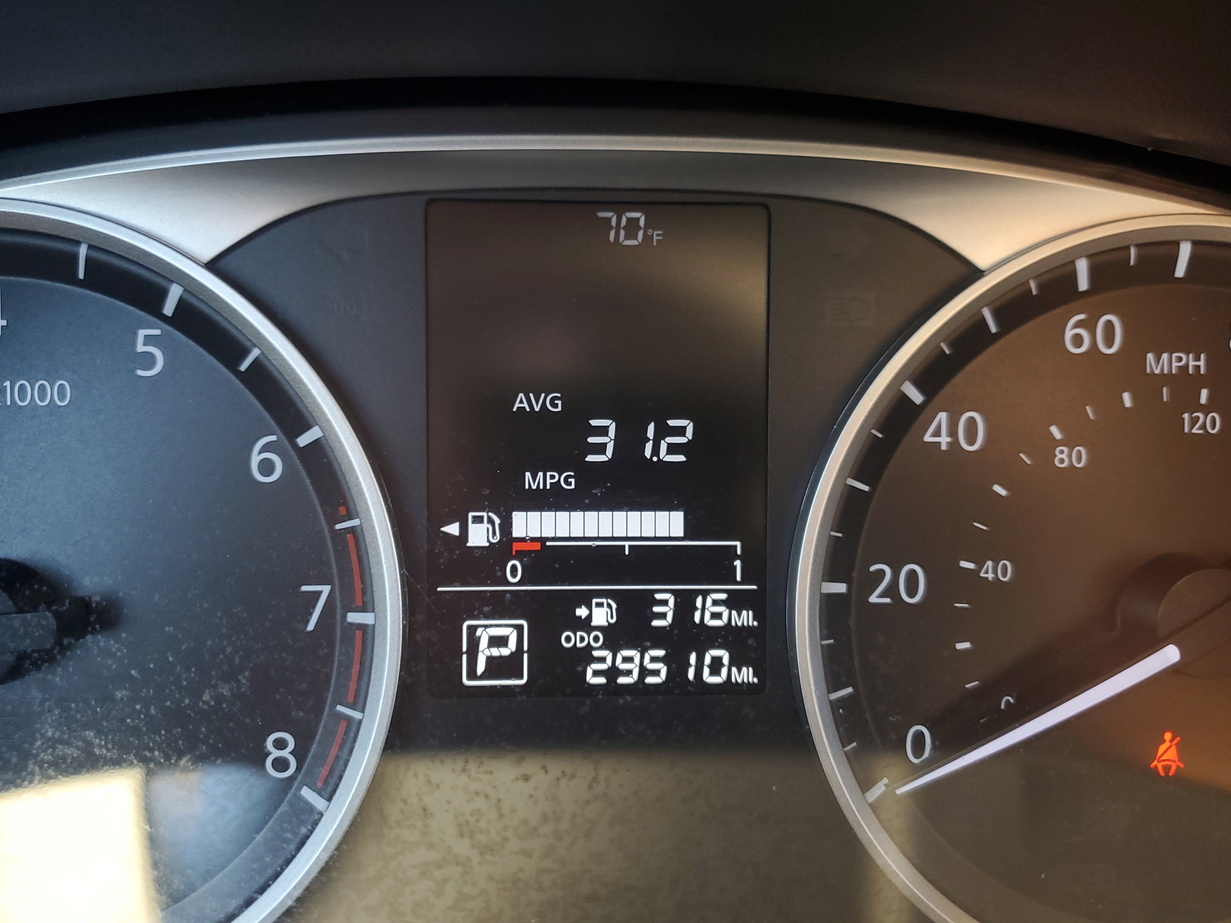 Certified 2024 Nissan Kicks S image 22