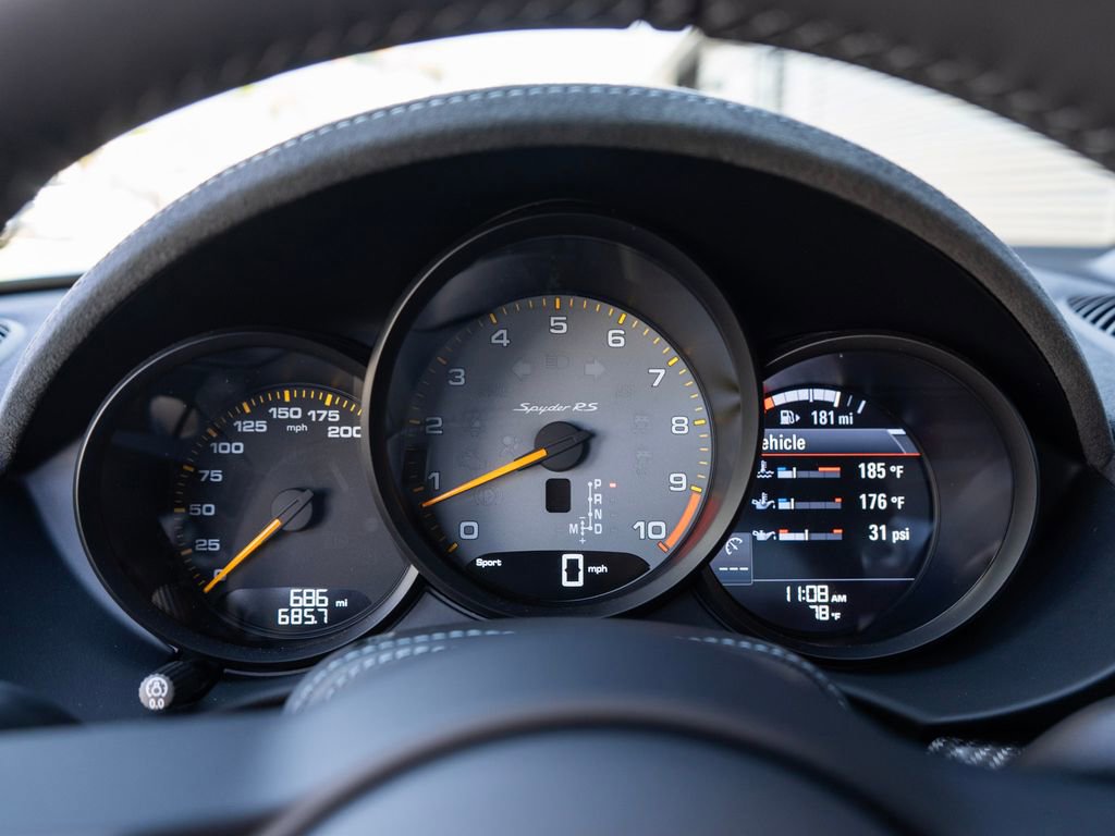Used 2024 Porsche 718 Boxster Spyder RS RWD image 17