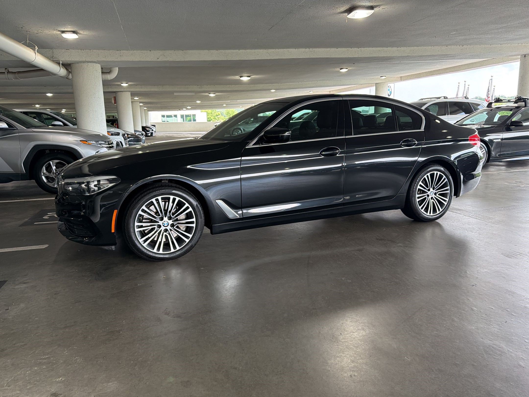 Used 2019 BMW 540i RWD image 12