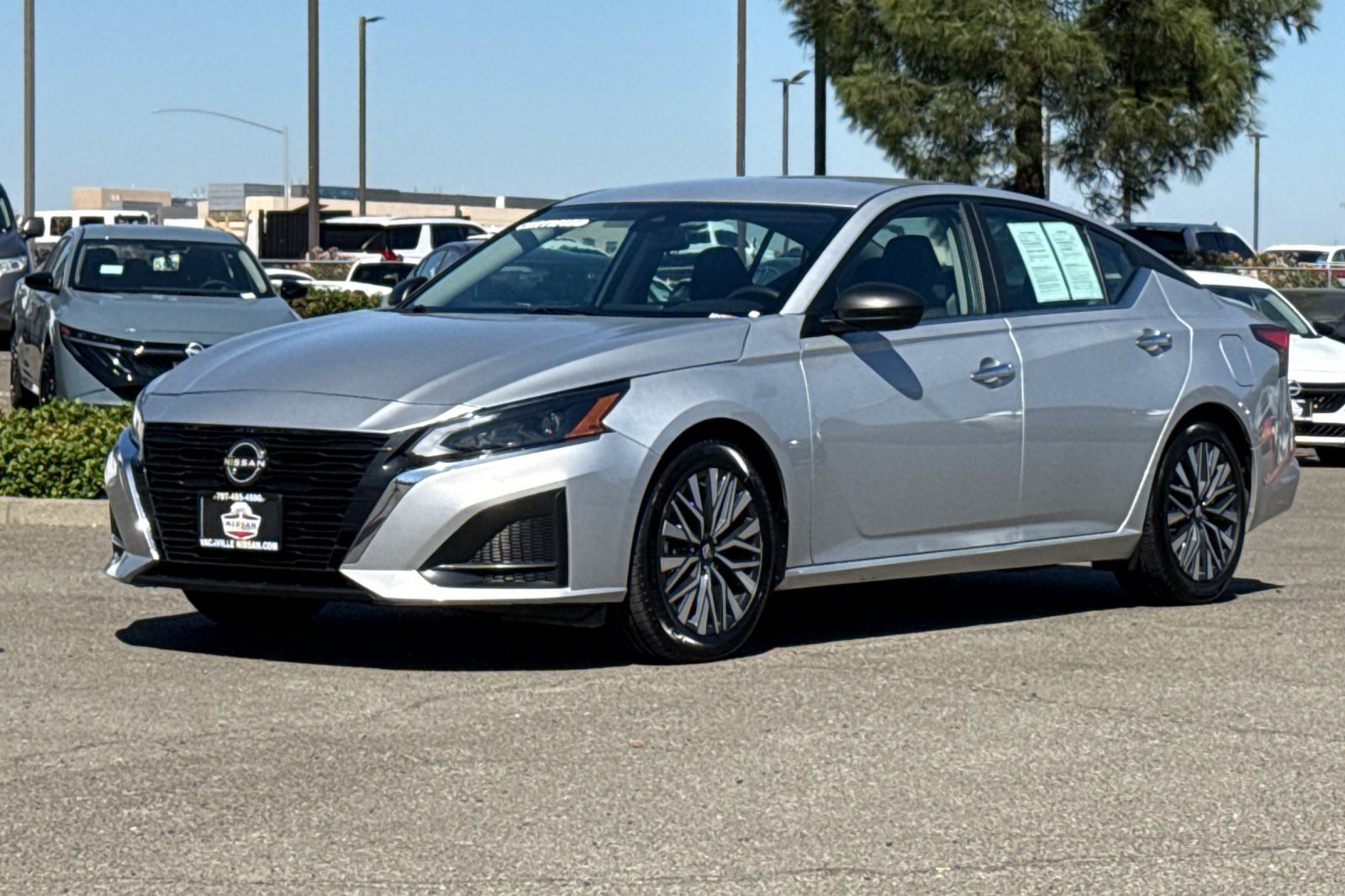 Certified 2024 Nissan Altima 2.5 SV FWD image 10