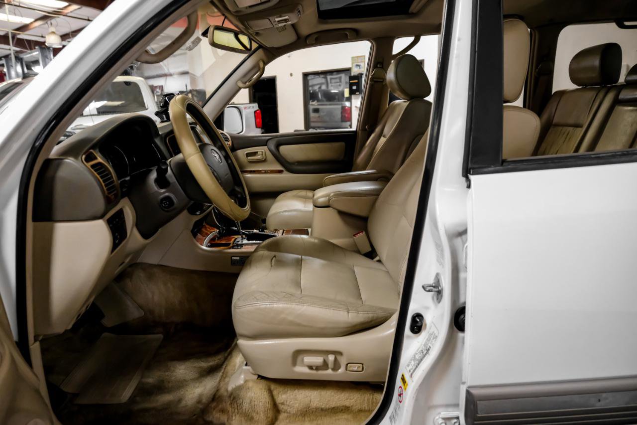 Used 2003 Toyota Land Cruiser AWD/4WD image 4