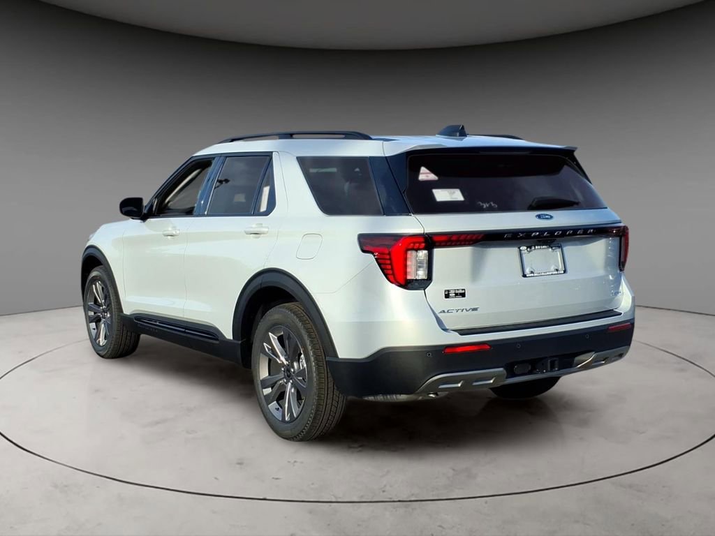 New 2026 Ford Explorer Active image 3