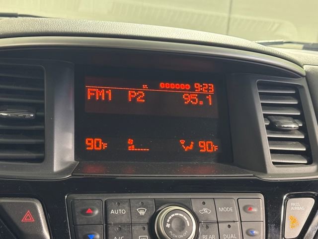 Used 2015 Nissan Pathfinder S image 33