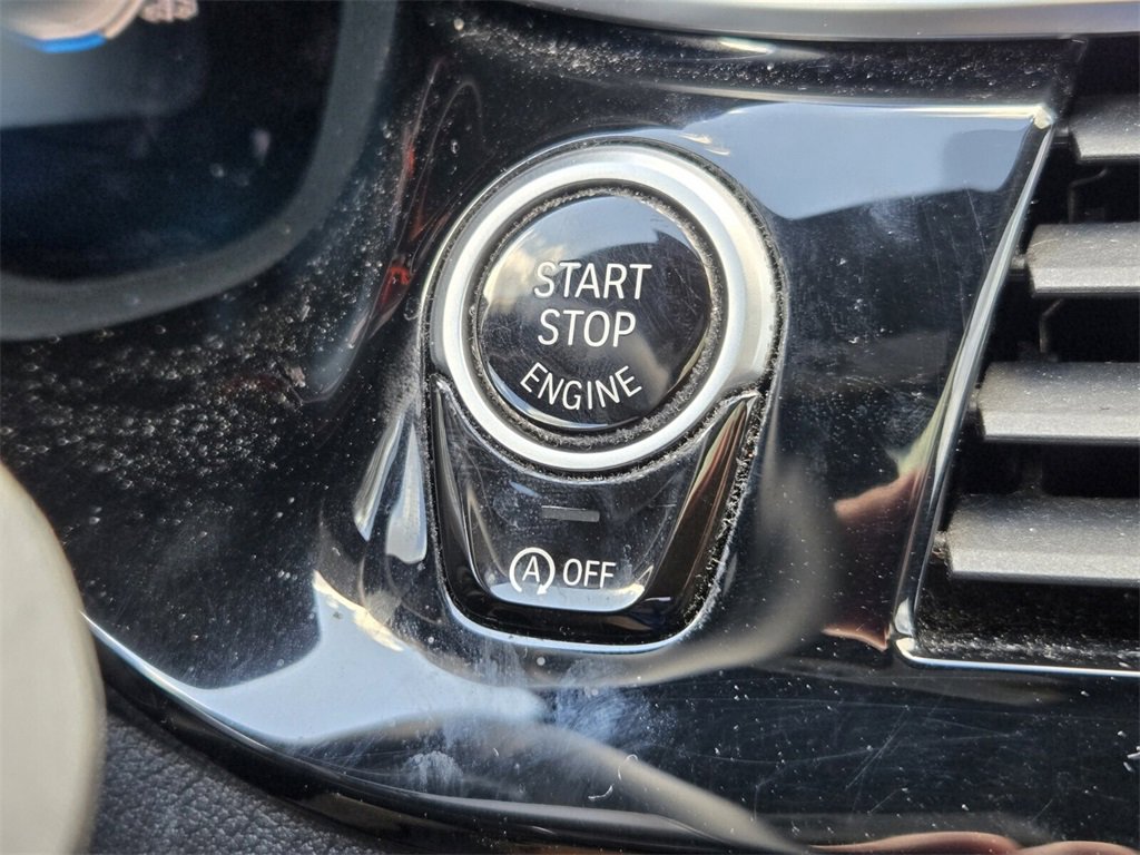 Used 2021 BMW 530i w/ M Sport Package image 23