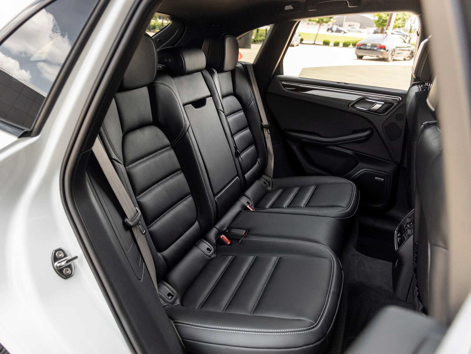 New 2026 Porsche Macan S AWD/4WD image 43
