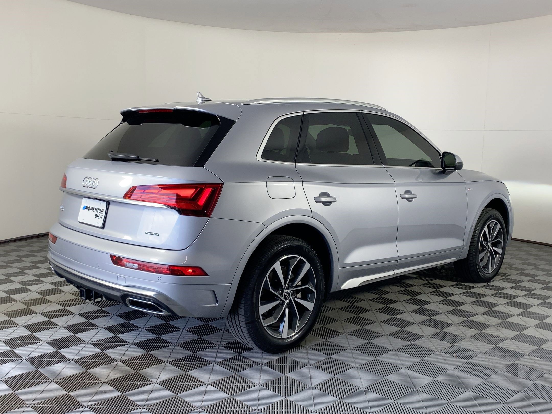 Used 2023 Audi Q5 2.0T Premium Plus w/ Premium Plus Package image 7