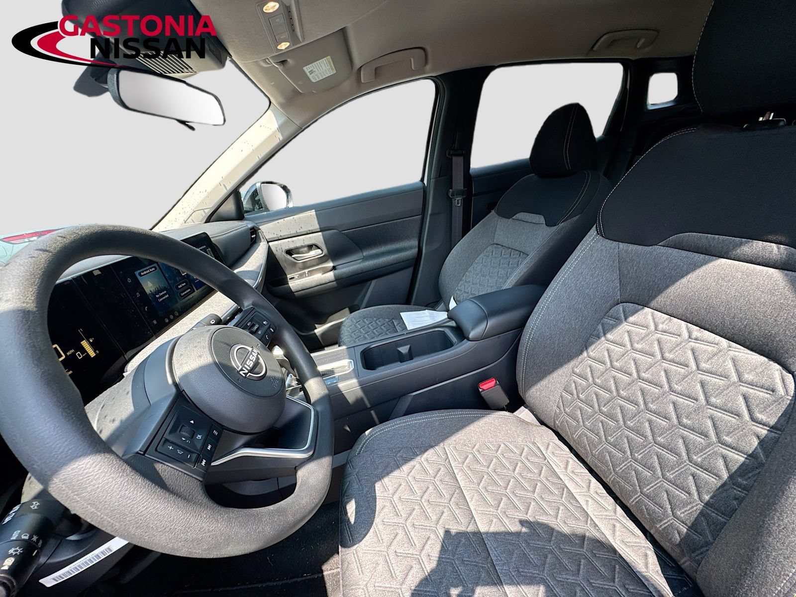 Used 2026 Nissan Kicks SV FWD image 26