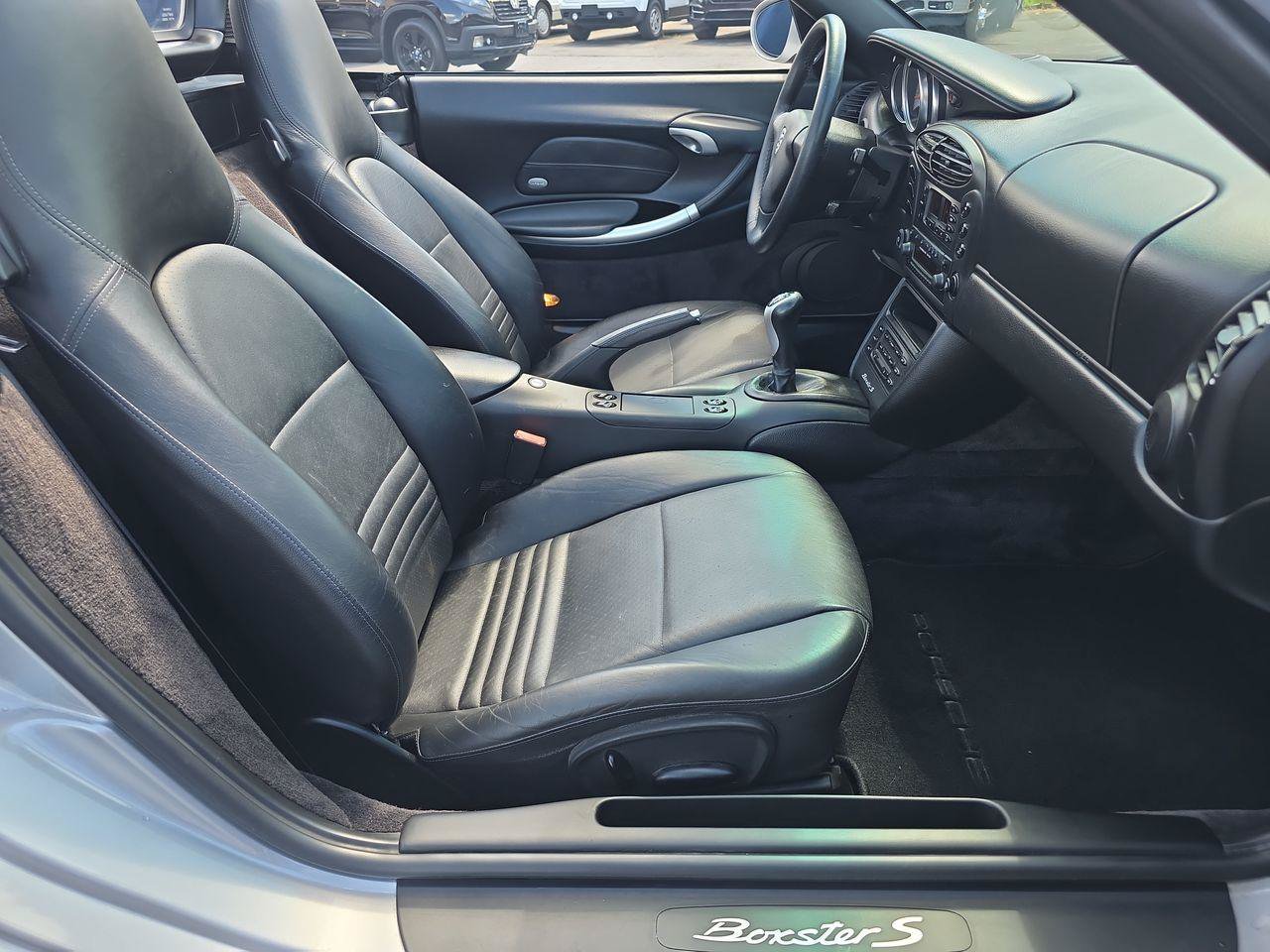 Used 2000 Porsche Boxster S RWD image 8