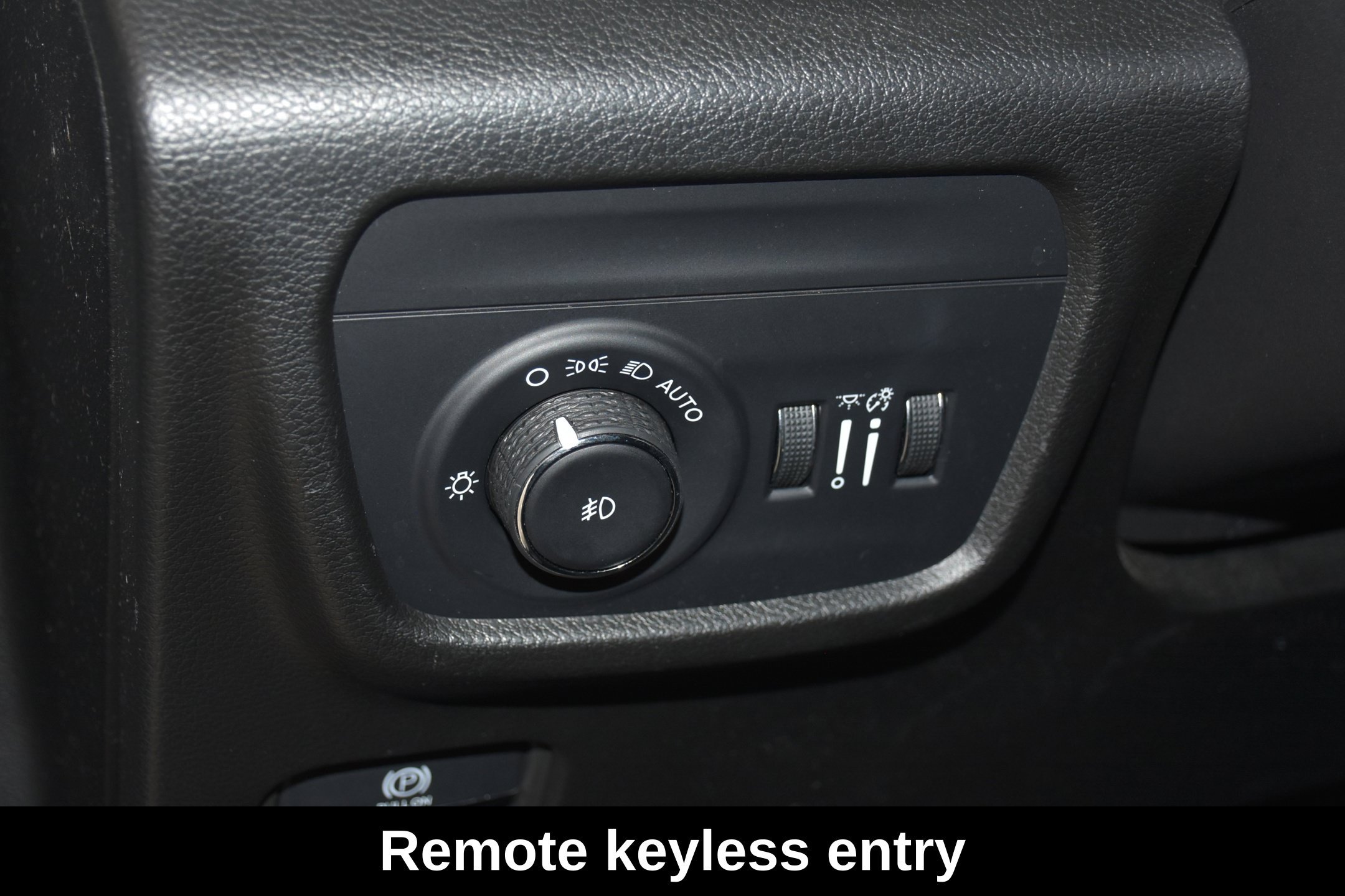 Used 2024 Jeep Grand Cherokee L Limited w/ Luxury Tech Group II AWD/4WD image 14