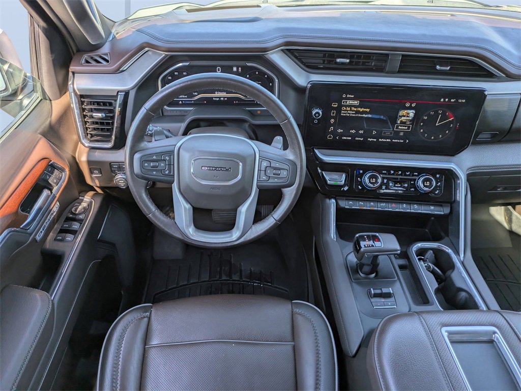 Used 2022 GMC Sierra 1500 Denali w/ Technology Package image 15