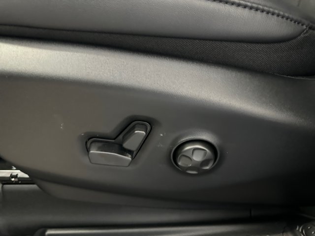 New 2027 Chrysler Pacifica LX FWD image 21