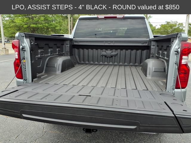 New 2026 Chevrolet Silverado 1500 Custom Trail Boss w/ LPO, Dark Essentials Package AWD/4WD image 6