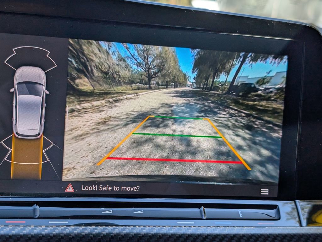 Used 2023 Volkswagen Golf 20th Anniversary Edition image 28