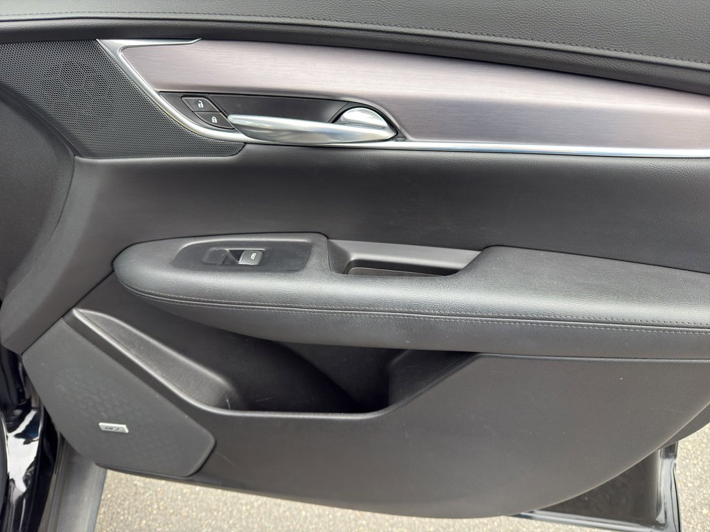 Used 2019 Cadillac XT5 Luxury w/ LPO, Radiant Package image 33