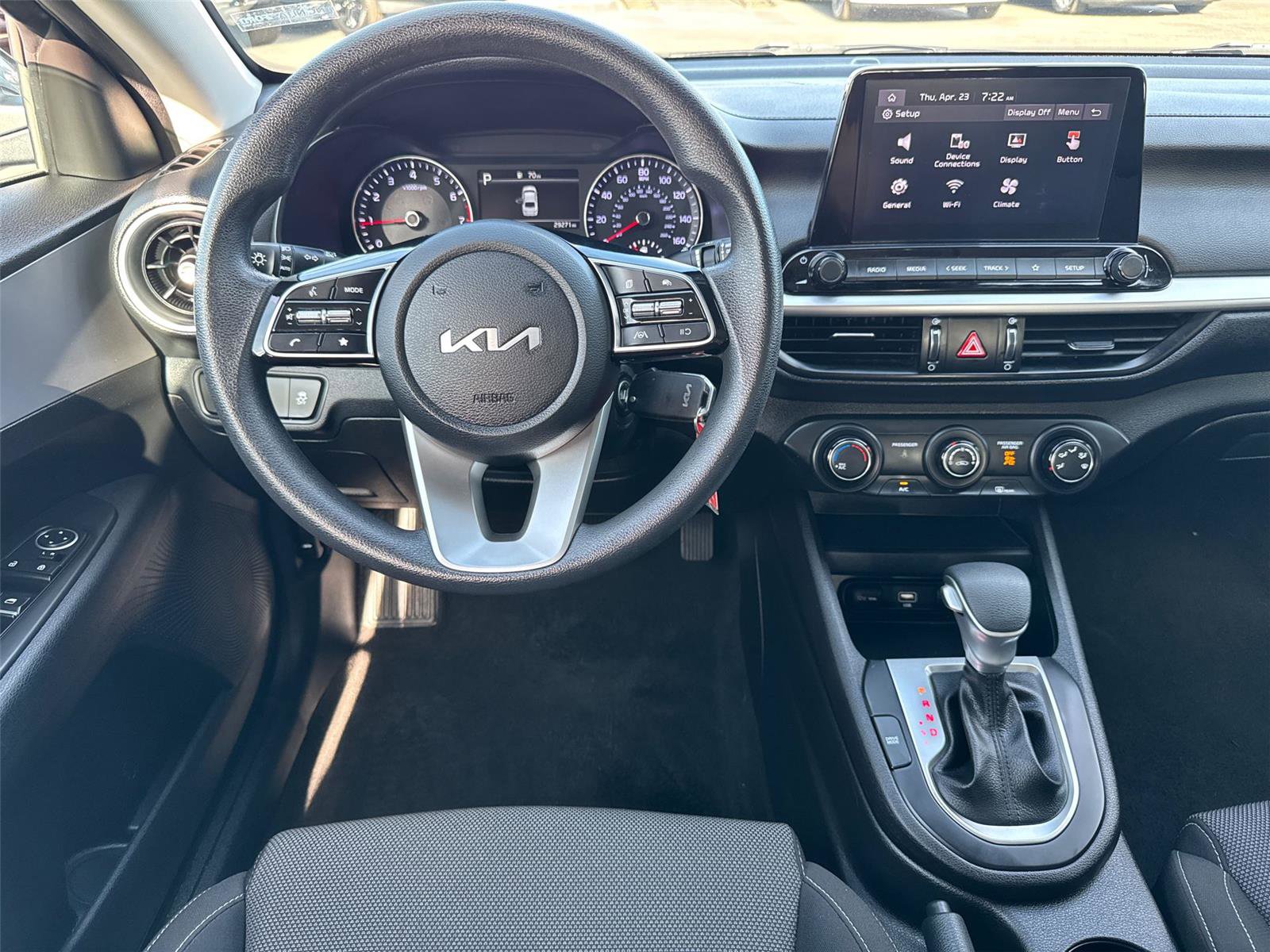 Used 2023 Kia Forte LXS w/ LXS Technology Package FWD image 22