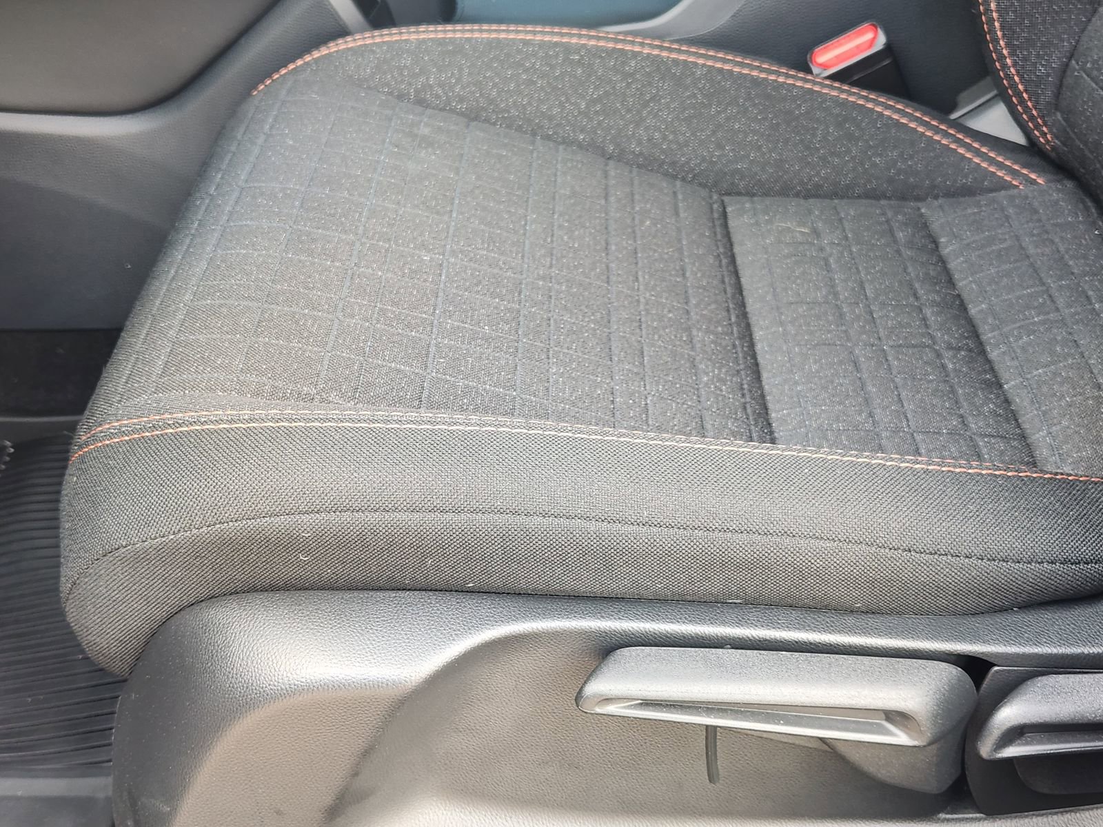 Used 2025 Honda HR-V Sport image 28