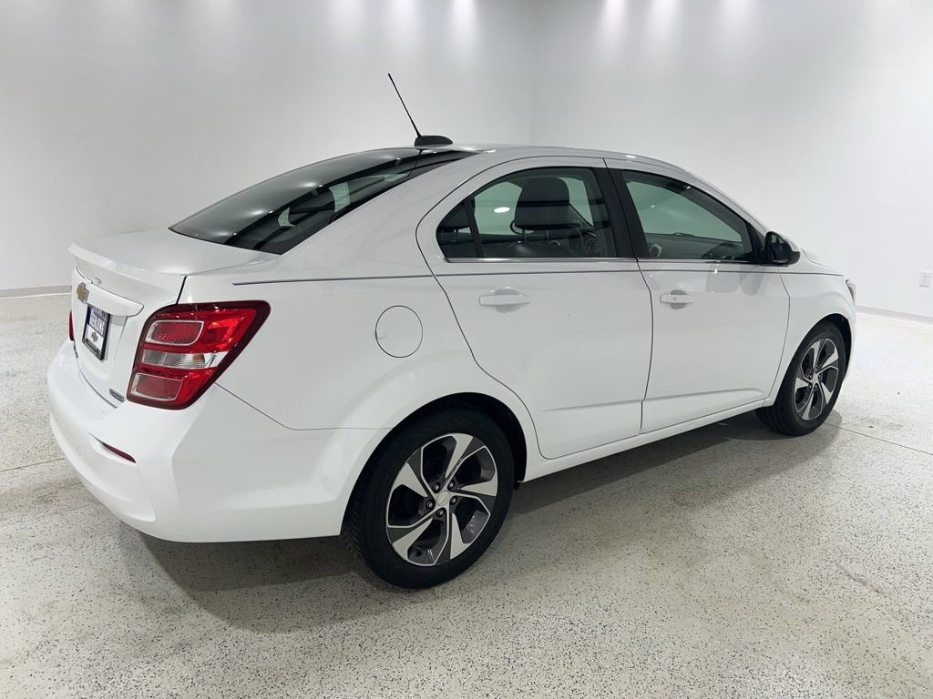 Used 2020 Chevrolet Sonic Premier FWD image 5