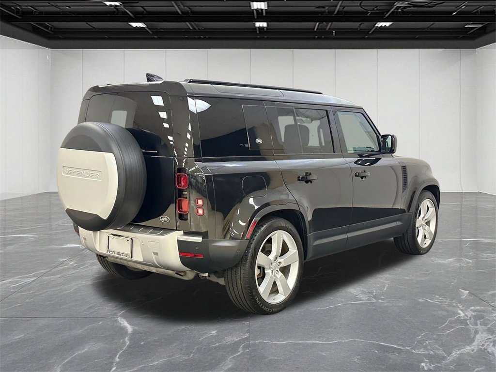 Used 2020 Land Rover Defender 110 First Edition image 10