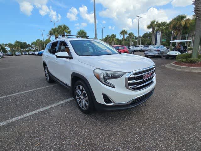 Used 2020 GMC Terrain SLT w/ Preferred Package AWD/4WD image 2