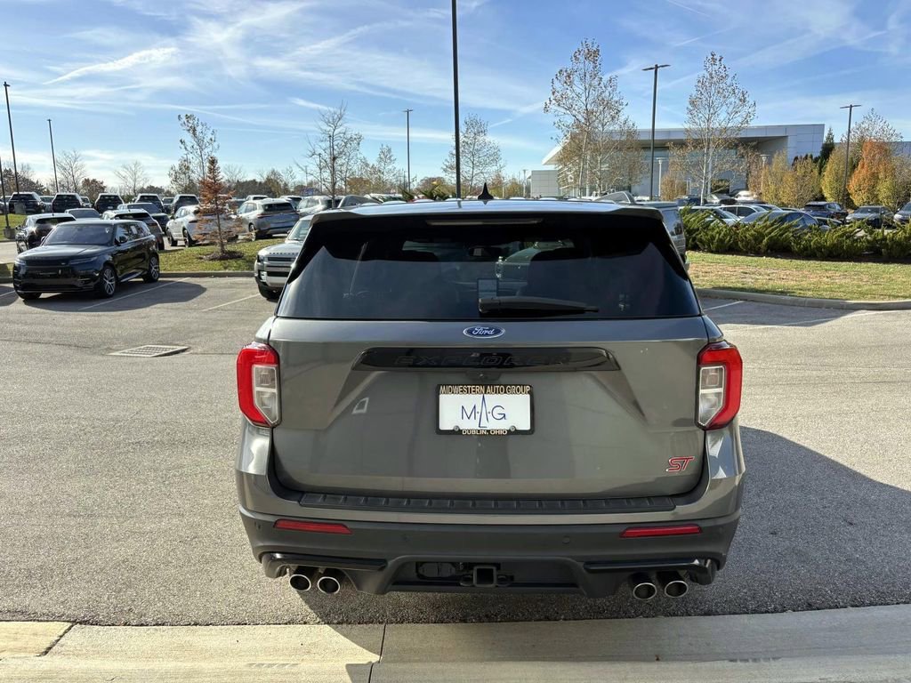 Used 2023 Ford Explorer ST w/ Equipment Group 401A image 6