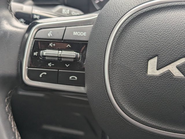 Used 2023 Kia Sorento S w/ Panoramic Sunroof Package FWD image 19