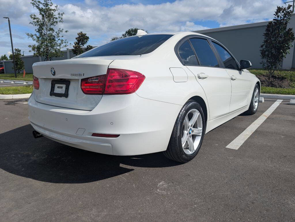 Used 2012 BMW 328i Sedan image 2