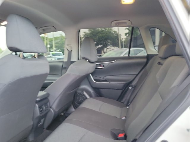 Used 2024 Toyota RAV4 XLE FWD image 7