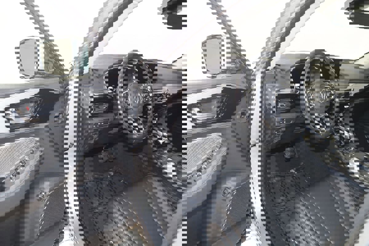 Used 2023 Acura MDX SH-AWD image 48