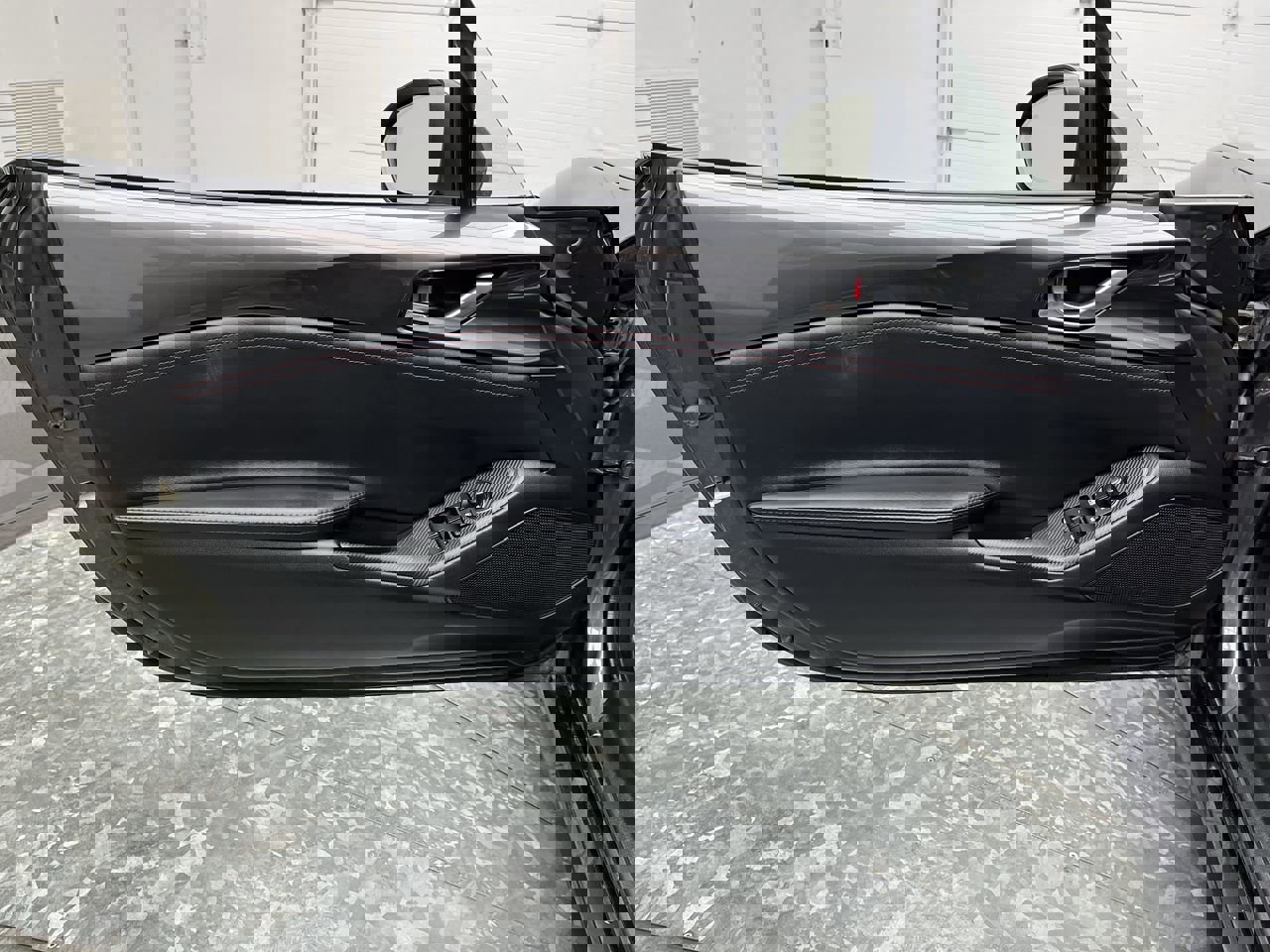 Used 2017 MAZDA MX-5 Miata RF Grand Touring image 6