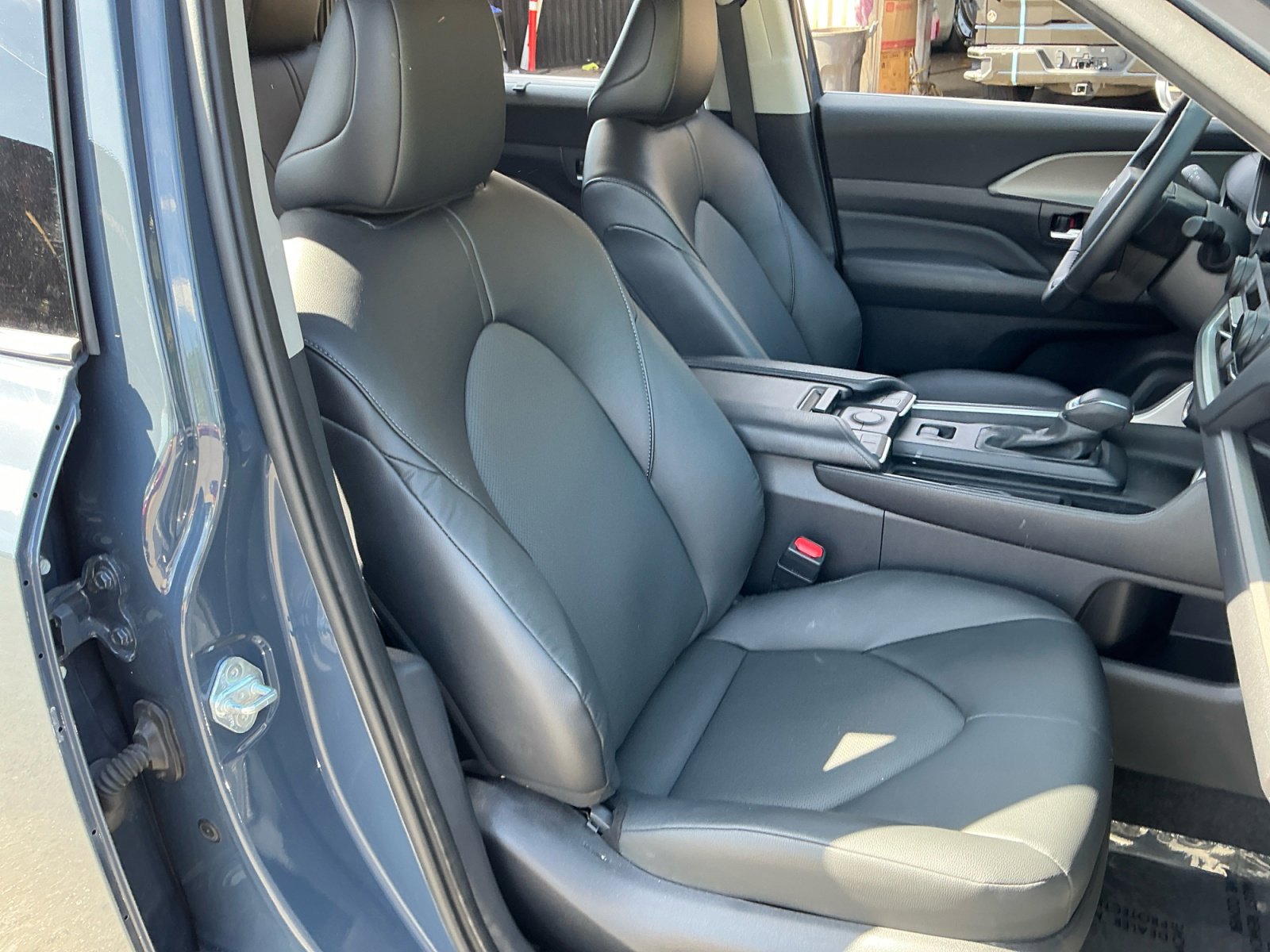 Used 2025 Toyota Grand Highlander FWD image 21