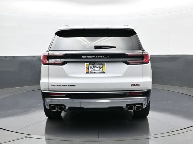 Used 2024 GMC Acadia Denali image 6