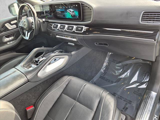 Used 2022 Mercedes-Benz Maybach GLS 600 4MATIC image 21