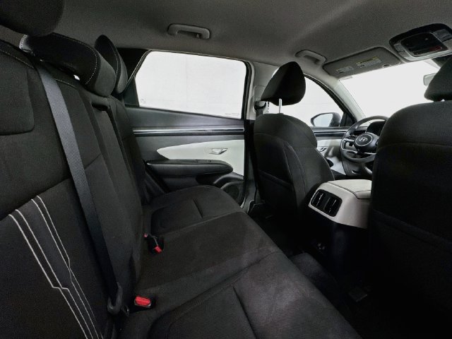 Used 2024 Hyundai Tucson Blue AWD/4WD image 24