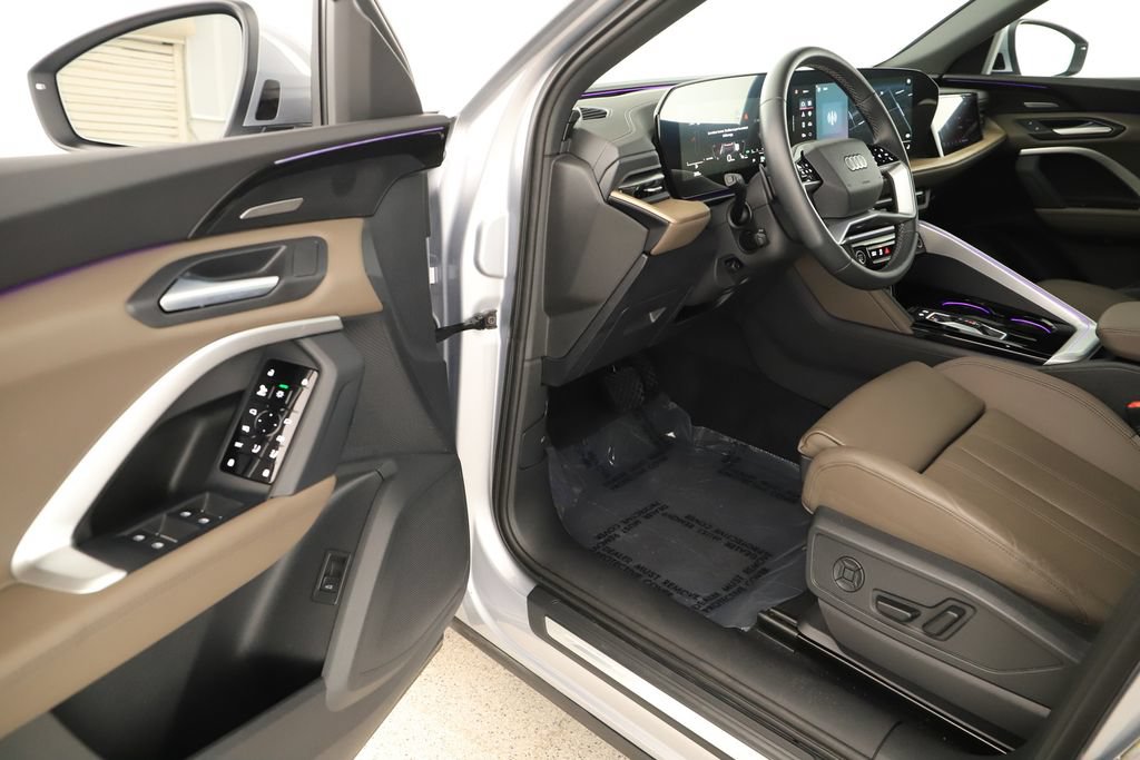 Certified 2025 Audi Q5 Prestige AWD/4WD image 14
