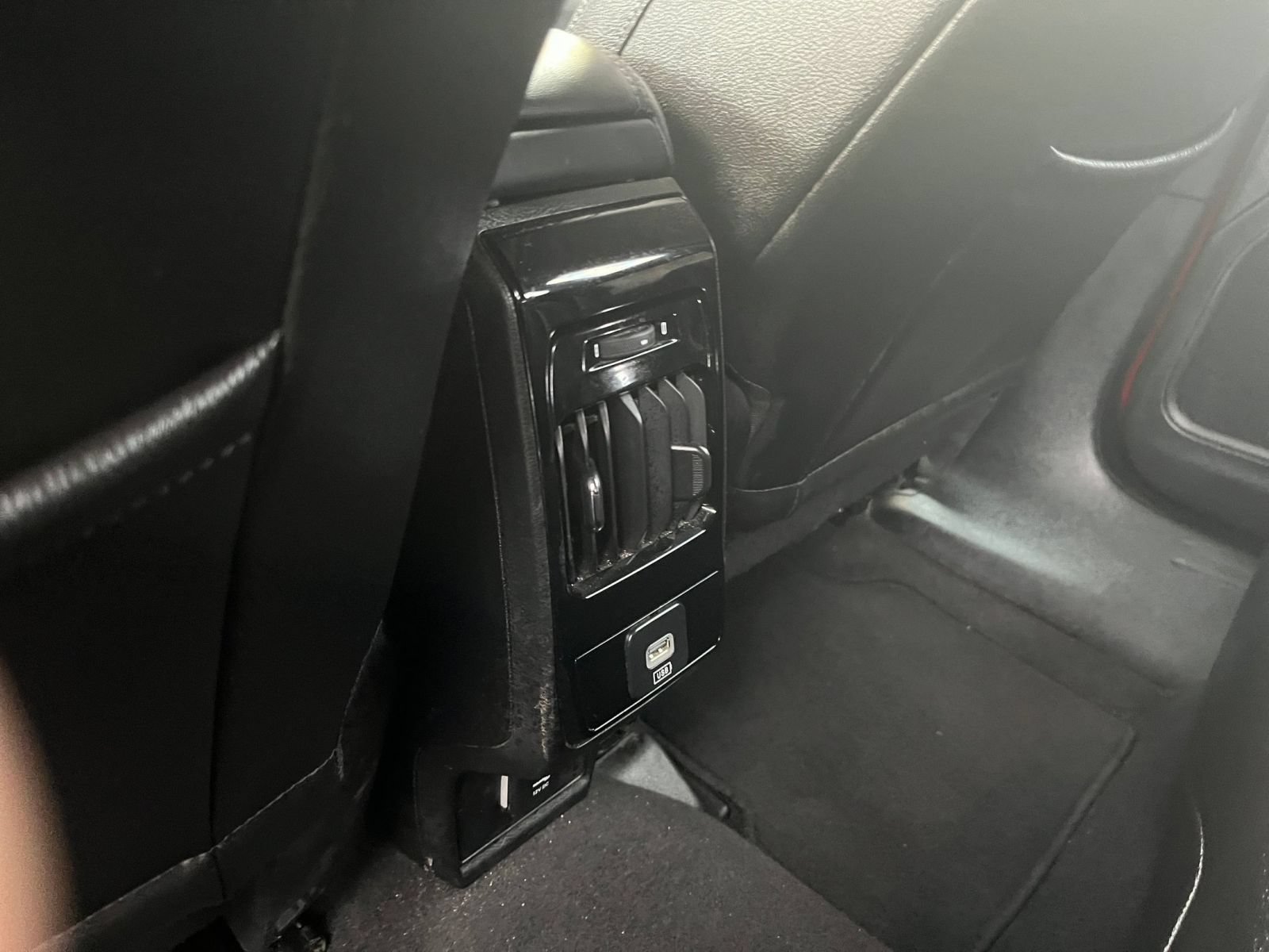 Used 2025 Jeep Compass Limited AWD/4WD image 22