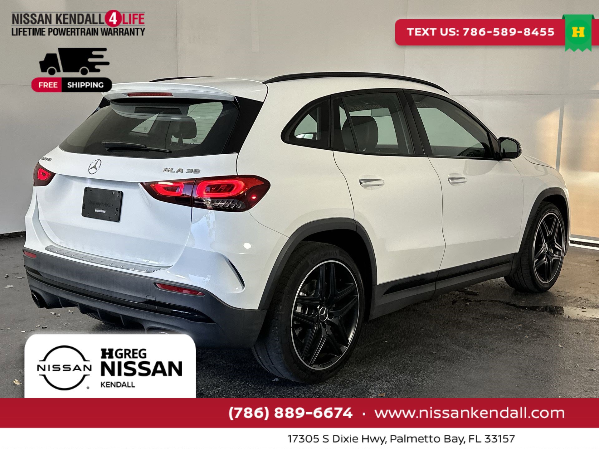 Used 2023 Mercedes-Benz GLA 35 AMG 4MATIC w/ Premium Package image 11