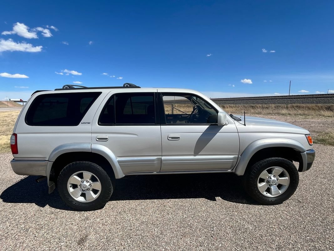 Used 1997 Toyota 4Runner Limited AWD/4WD image 6