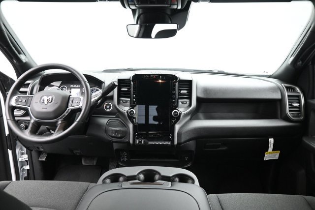 New 2027 RAM 3500 Tradesman AWD/4WD image 24