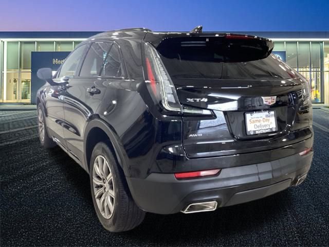 Used 2023 Cadillac XT4 Sport w/ Cold Weather Package AWD/4WD image 15